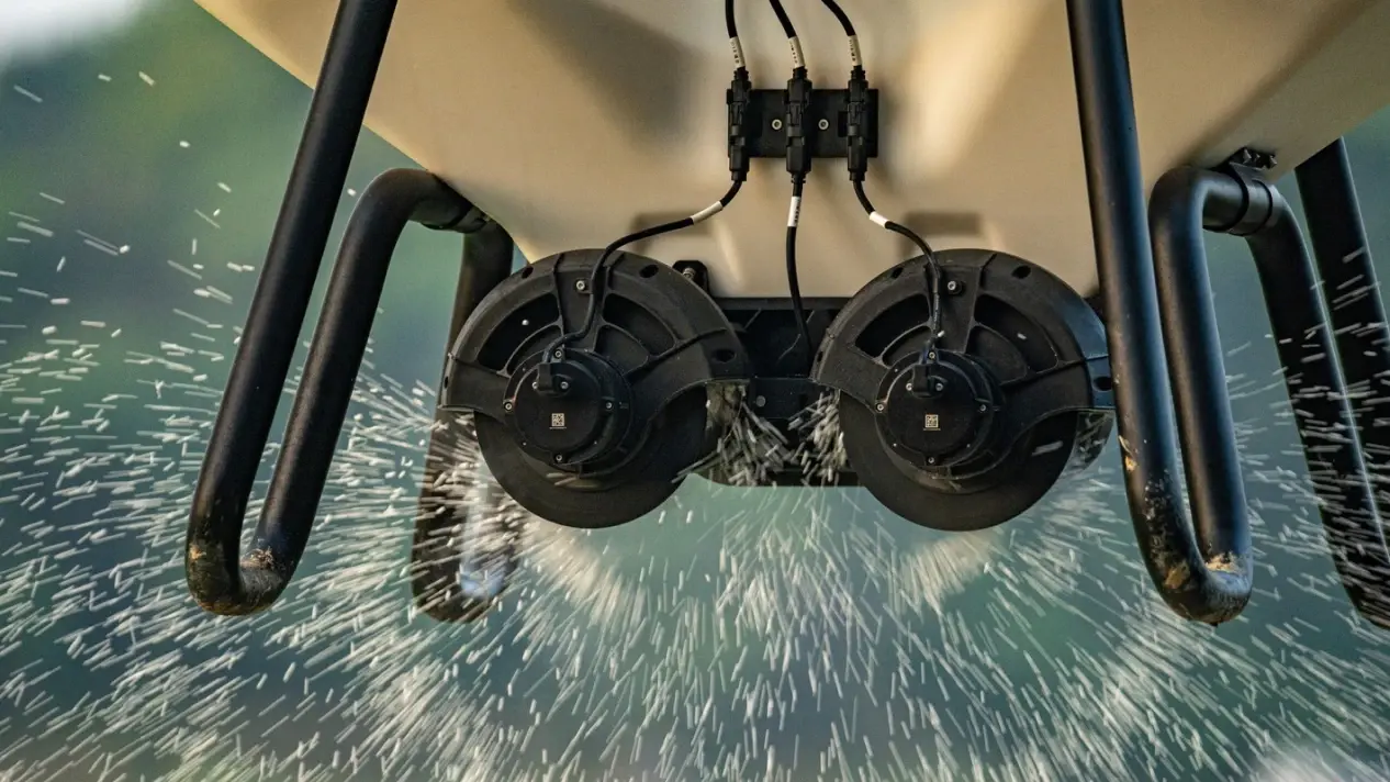 Comparison showing tractor wheel compaction damage in soil cross-section versus zero-contact drone application